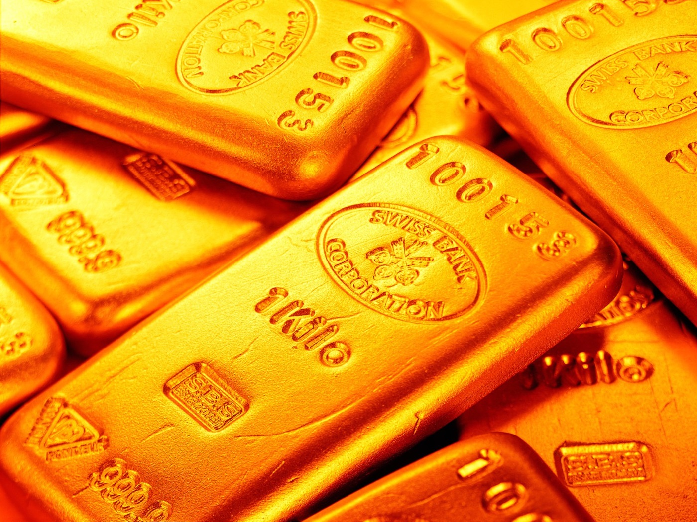 Giá vàng trong nước hôm nay giảm 1 triệu đồng/lượng