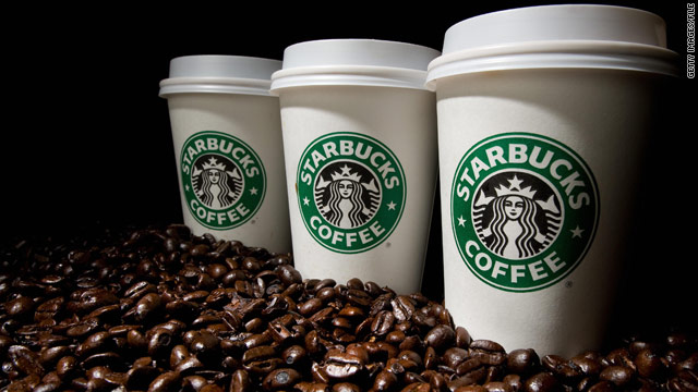 Starbucks sẽ không tăng giá đồ uống cà phê mặc dù giá cà phê hạt đang gia tăng đột biến. Starbucks không tăng giá cà phê