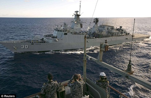 Hải quân nhiều nước đang tích cực tìm kiếm MH370 trên biển 