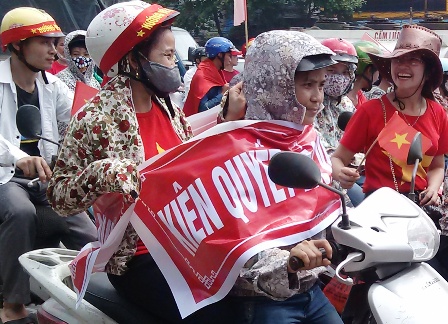 bieu tinh tai Thanh Hoa hom nay 1
