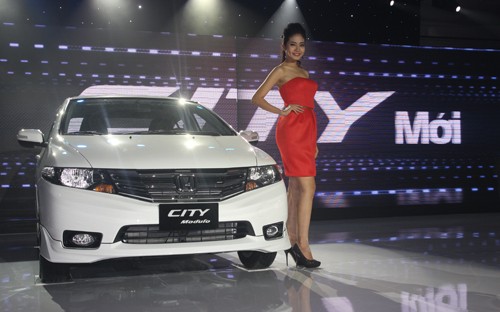 Honda City bản số sàn ngừng sản xuất ở Việt Nam do quá ế ẩm