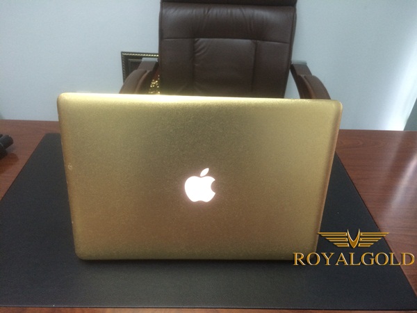 Laptop Macbook Pro mạ vàng|Macbook ma vang 24K