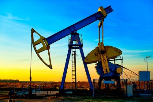 Giá dầu tiếp tục giảm thấp